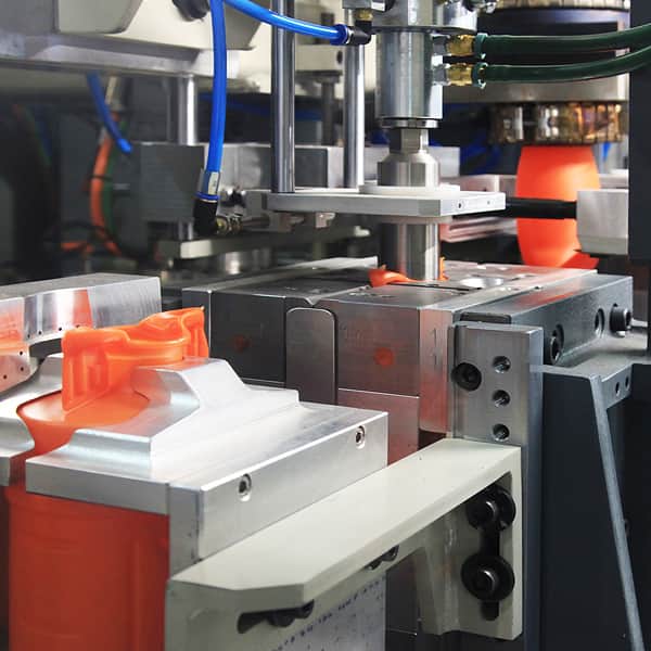plastic injection molding advantages disadvantages